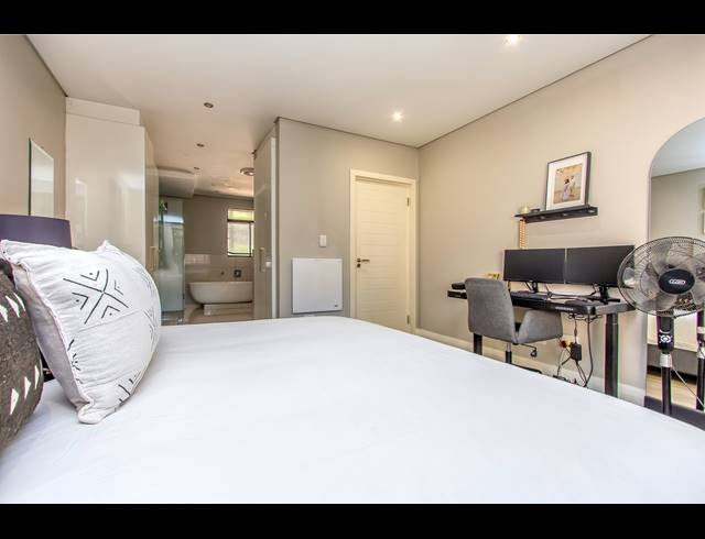2 BEDROOM APARTMENT TO LET IN ROSEBANK